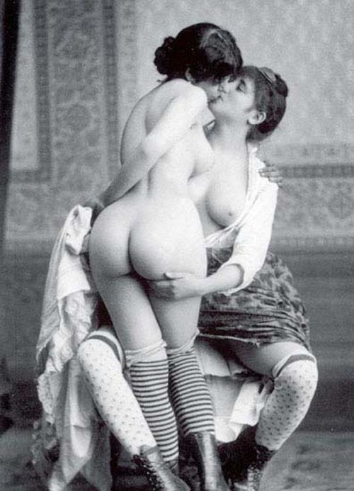 500px x 693px - 1890s Lesbians - Vintage Nude